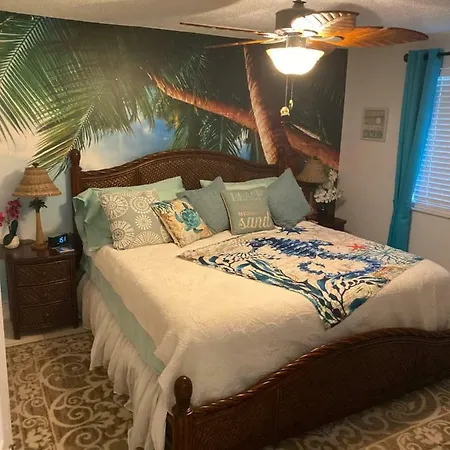 2 Bedroom , 2 Bath , Villa